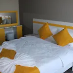 Agora 3*