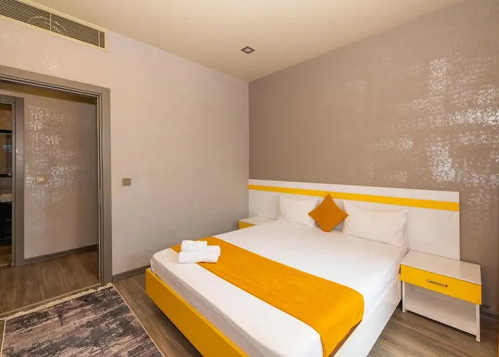 Aparthotel Agora