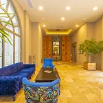 Agora Aparthotel
