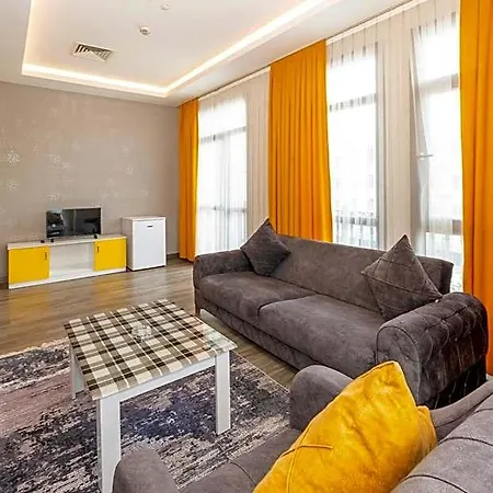 Agora Aparthotel 3*