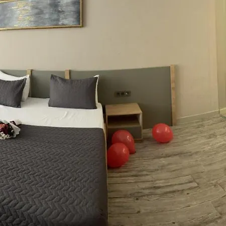 阿戈拉公寓式酒店 2*